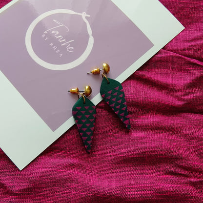 Green & magenta traingle chequered stud earrings